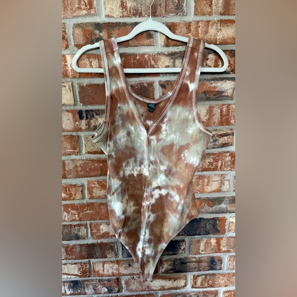 Wild Fable Brown and Cream Fitted Tank Bodysuit - Picture 2 of 11